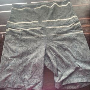 Yogalicious biker shorts